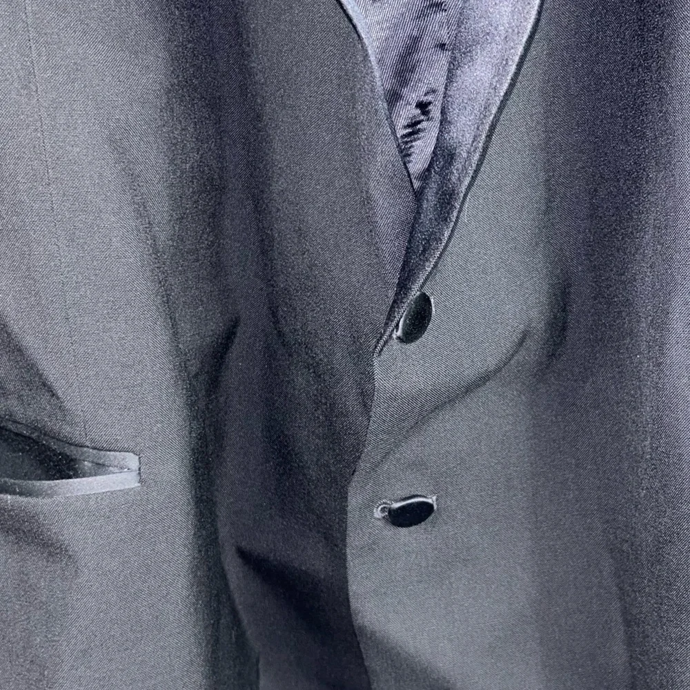 After Six Suit Jacket Formals Black Satin Collar and Buttons Tuxedo Jacket